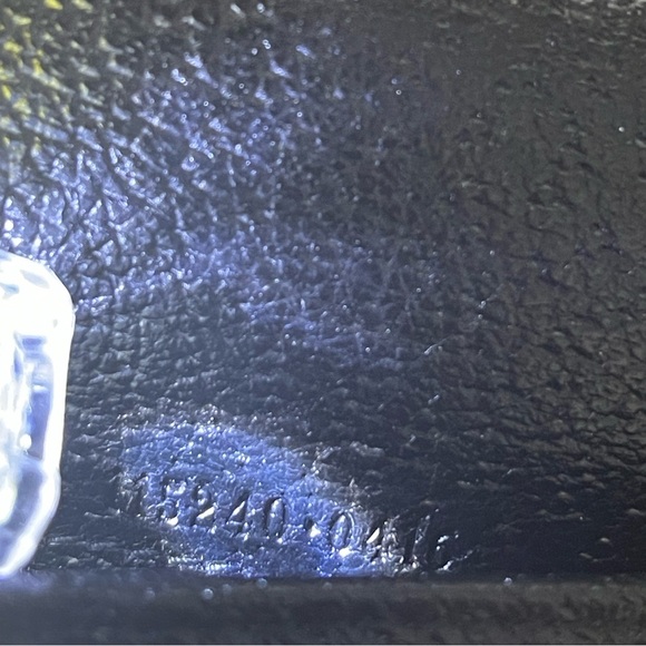 GUCCI Web Black GG Logo Agenda Notebook/Passport Cover⭐️PRiSTiNE⭐️COA⭐️ - Picture 15 of 15